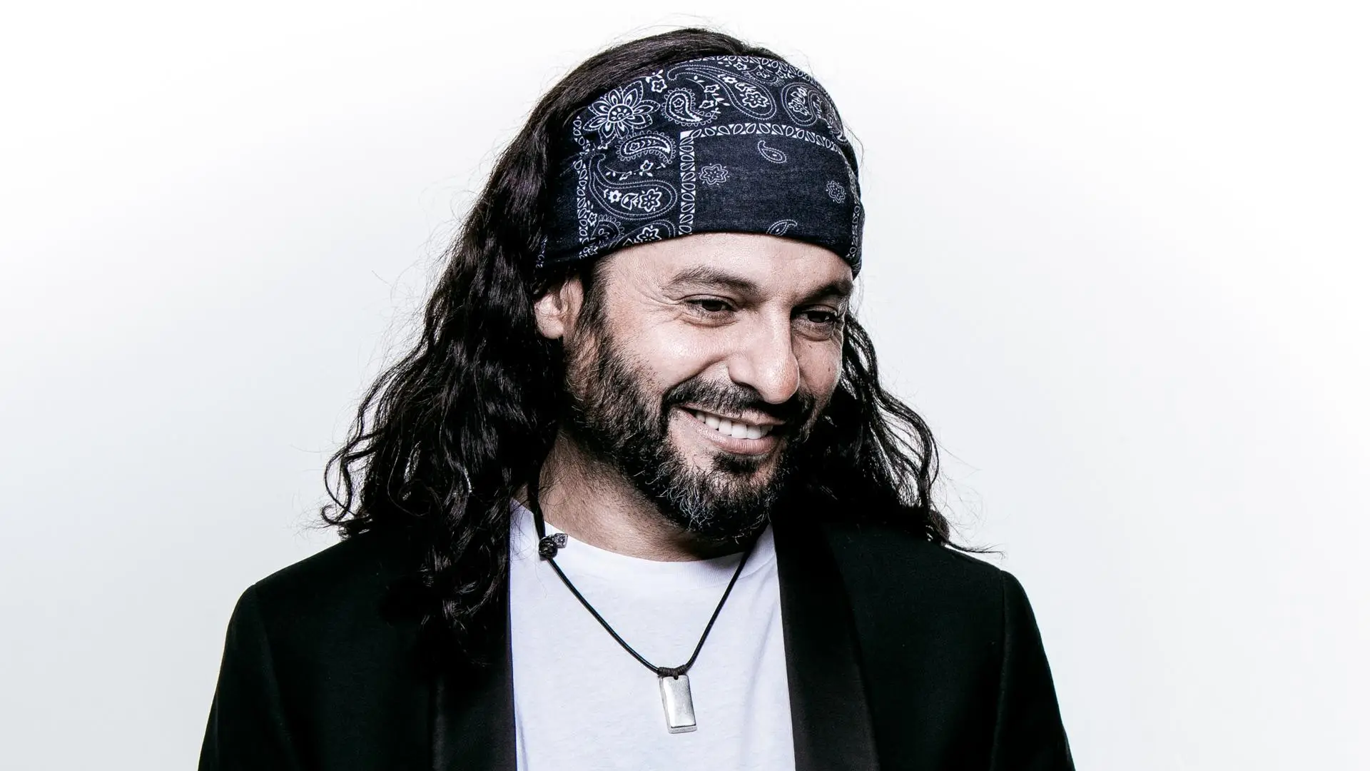 Concierto de El Arrebato en Málaga 2026 en la Plaza de Toros de La Malagueta, actuación de flamenco pop