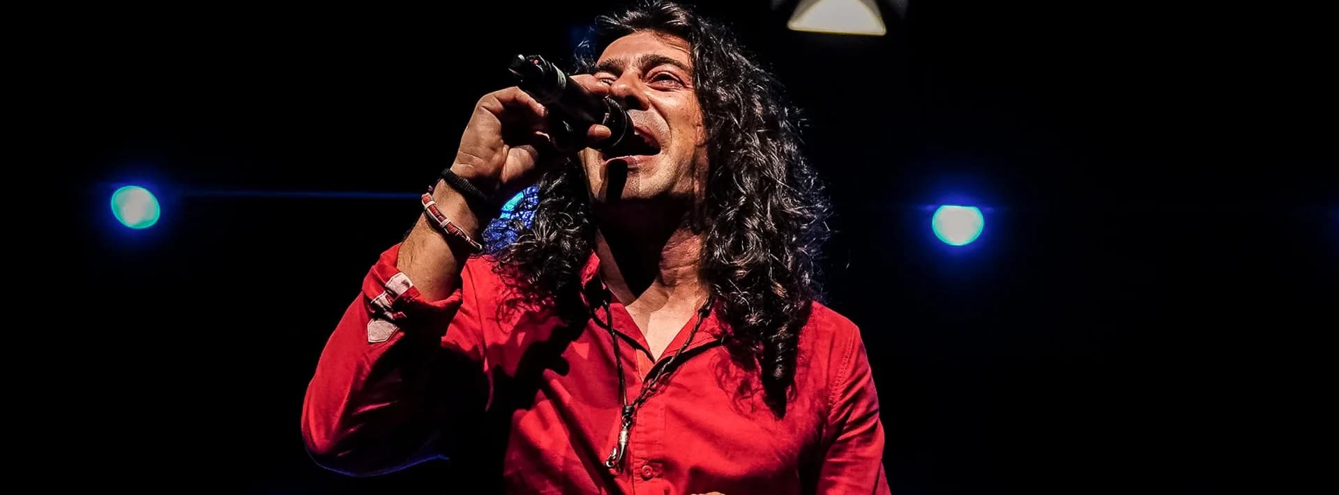 Javi Cantero actuando en vivo en Málaga 2026