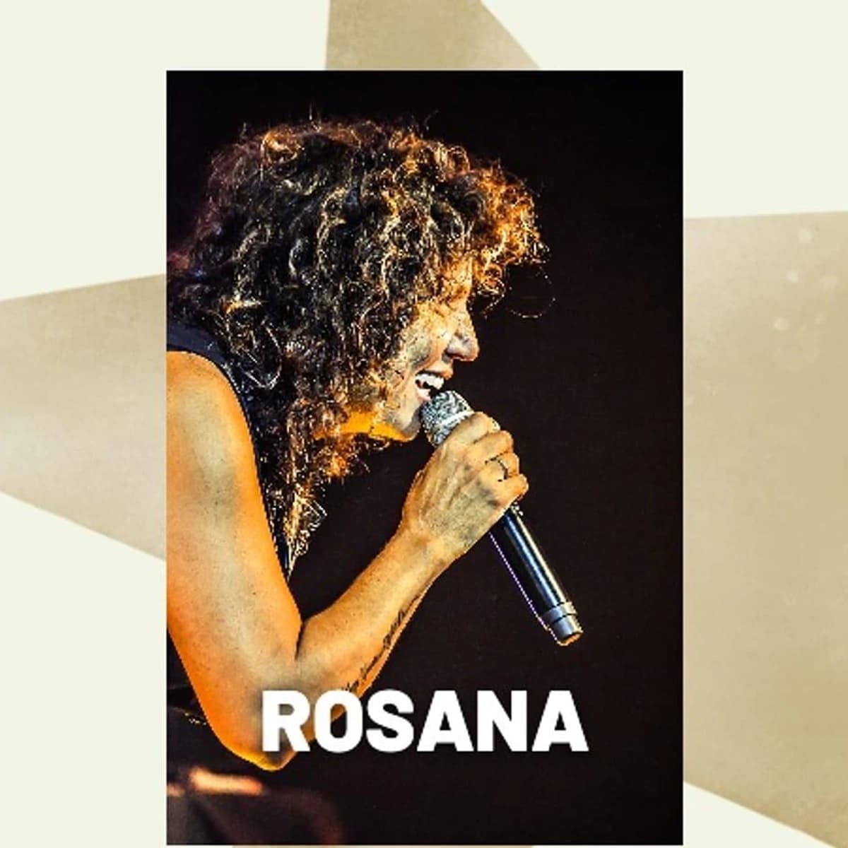 Rosana cantando con un micrófono en el cartel oficial de su concierto del 31 de julio en Starlite Occident Marbella.