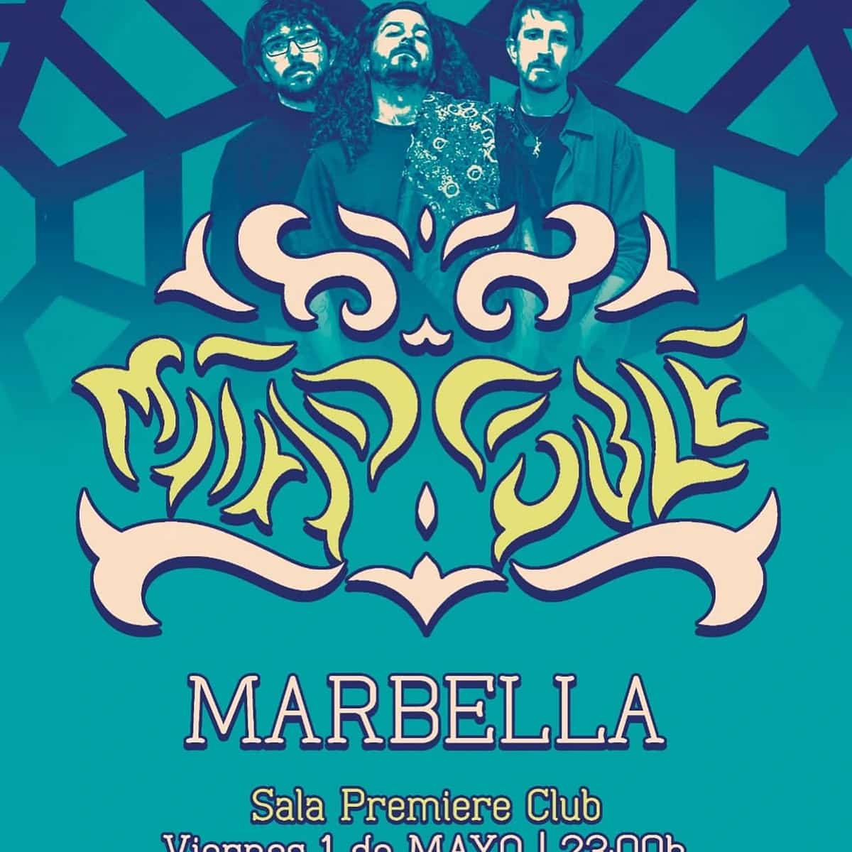 Cartel psicodélico de Mind Driller en Marbella con tres miembros de la banda en la parte superior, tipografía ornamental en tonos crema y verde, y texto con la actuación en Sala Premiere Club.